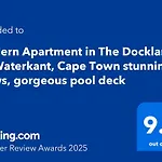 Modern Apartment In The Docklands, De Waterkant, Cape Town Stunning Views, Gorgeous Pool Deck